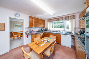 BREAKFAST KITCHEN- click for photo gallery